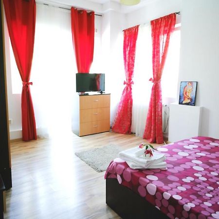Apartmán Luxury Apartament Bukurešť Exteriér fotografie
